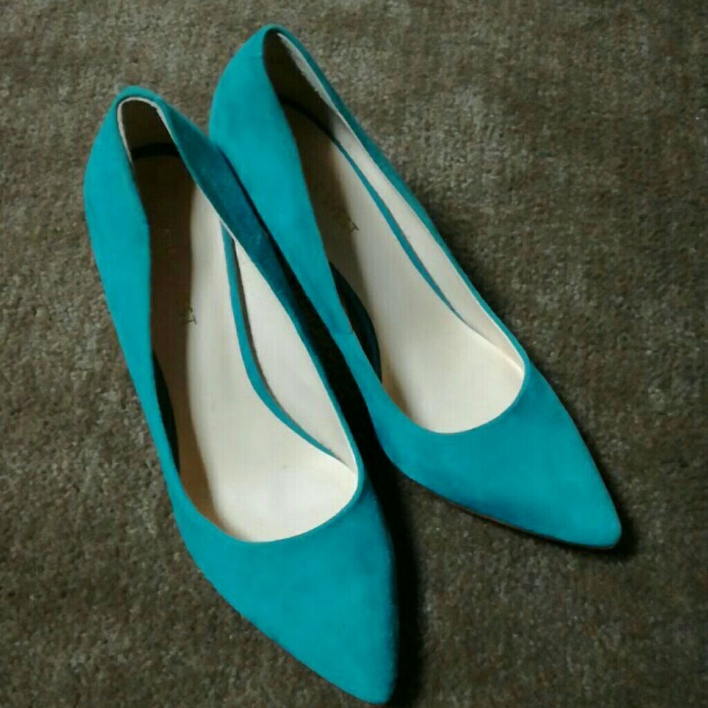 Nine West Pointy Toe Suede Pumps